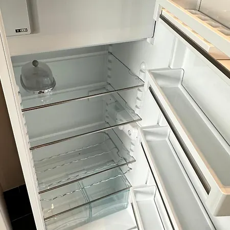 Neuf 6 Voyageurs Страсбург